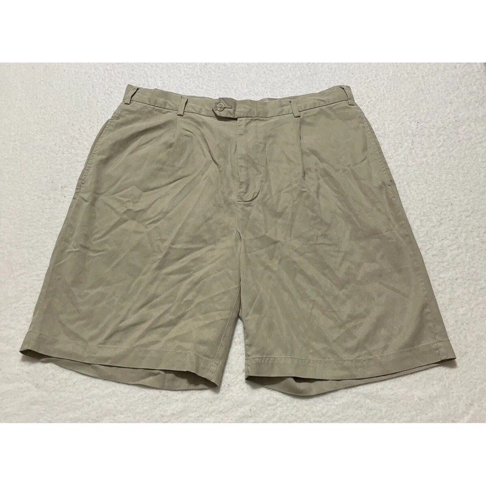Tommy Bahama Shorts Men's 35 Beige Pleated Front Shorts